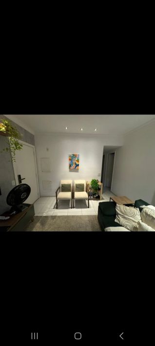 vende se apt no Ed. Mistral