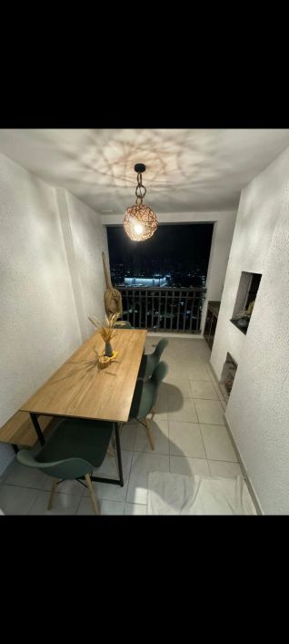 vende se apt no Ed. Mistral