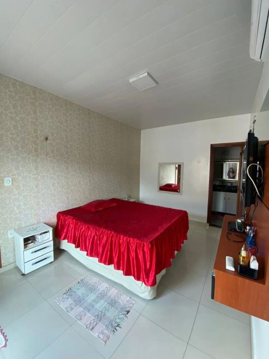 Vendo uma belíssima residência no Condomínio Jardim Verde