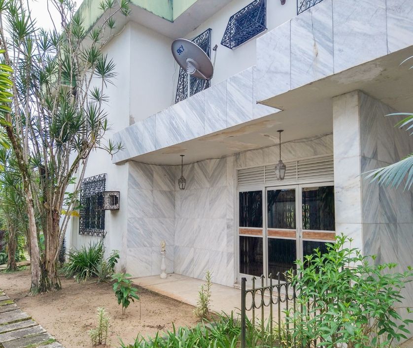 Residencial itororo casa com 06 quartos s/ 02 suites e 6 vagas