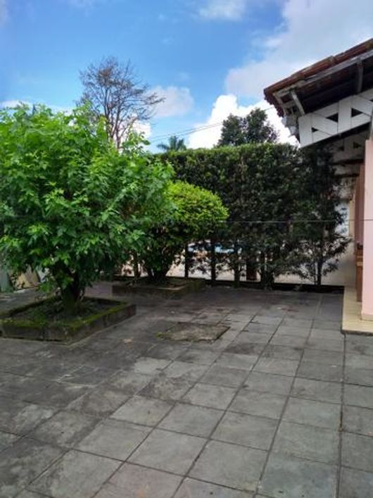 🏠 Linda e espaçosa casa para fins comerciais ou residenciais em Ananindeua