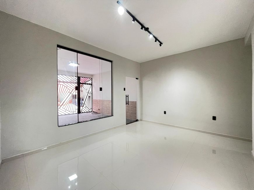 Casa na Conselheiro c/ Quintino 2/4 S/ 1 Suíte em Alameda- Belém - PA