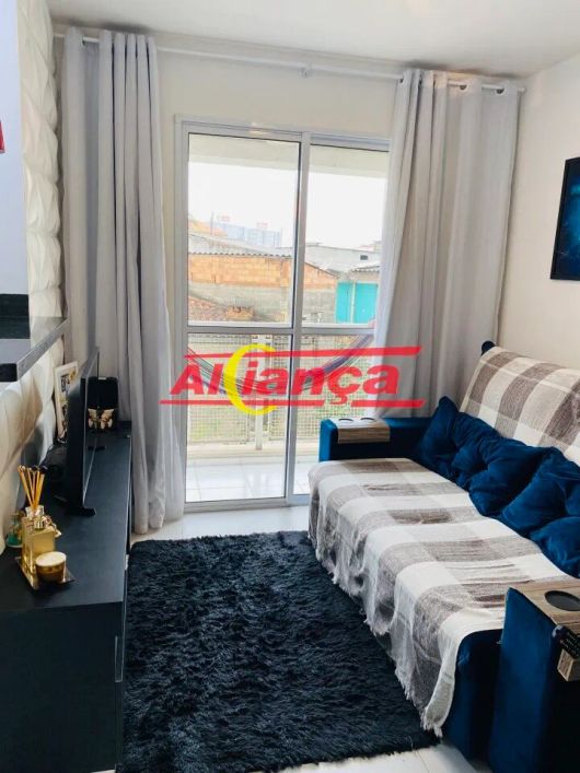 APARTAMENTO COM 2 QUARTOS À VENDA E SEMI MOBILIADO COM 52m² PRÓXIMO SONDA VILA RIO EM GUARULHOS, SP