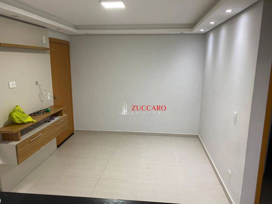 Apartamento com 2 dormitórios à venda, 43 m² por R$ 229.900,00 - Água Chata - Guarulhos/SP