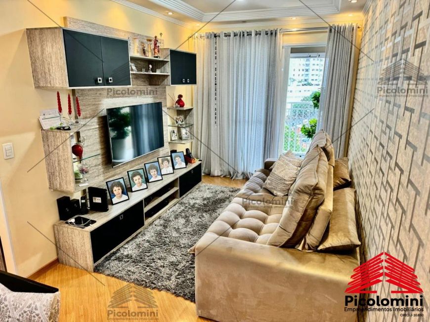 Apartamento à venda em Guarulhos de 77m² com 3 quartos, sendo 1 suíte, sala 2 ambientes com varanda,