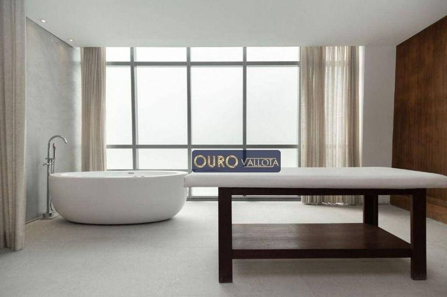 Apartamento duplex com 575m² - AP 230220V