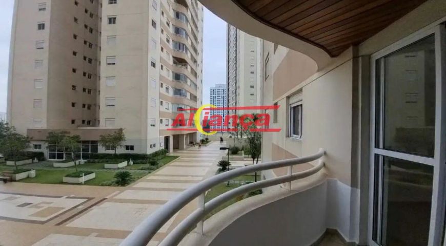 Amplo Apartamento de 3 Dormitórios (Suíte) com 2 Vagas