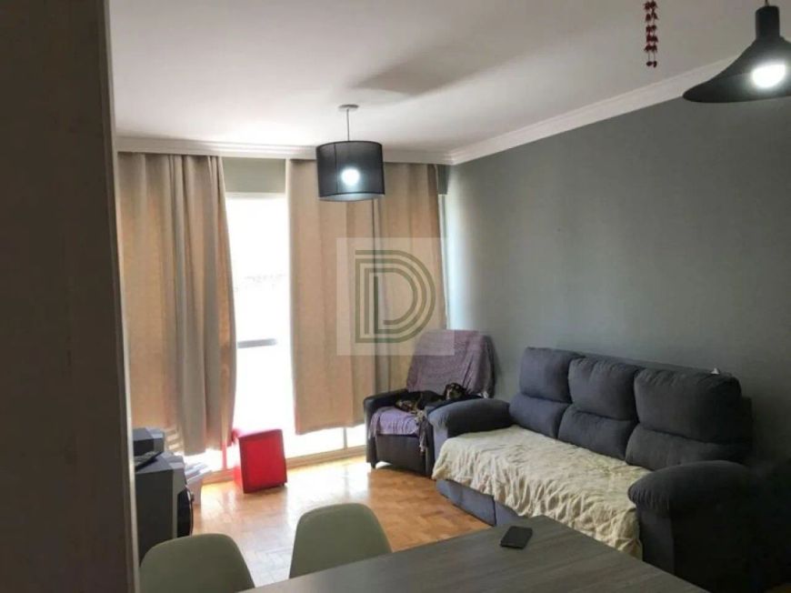 Apartamento de 100 m², contendo 03 dormitórios