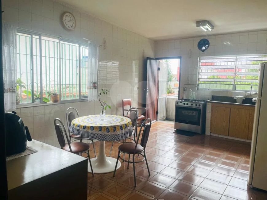 Casa com 3 quartos à venda em Vila Graciosa - SP