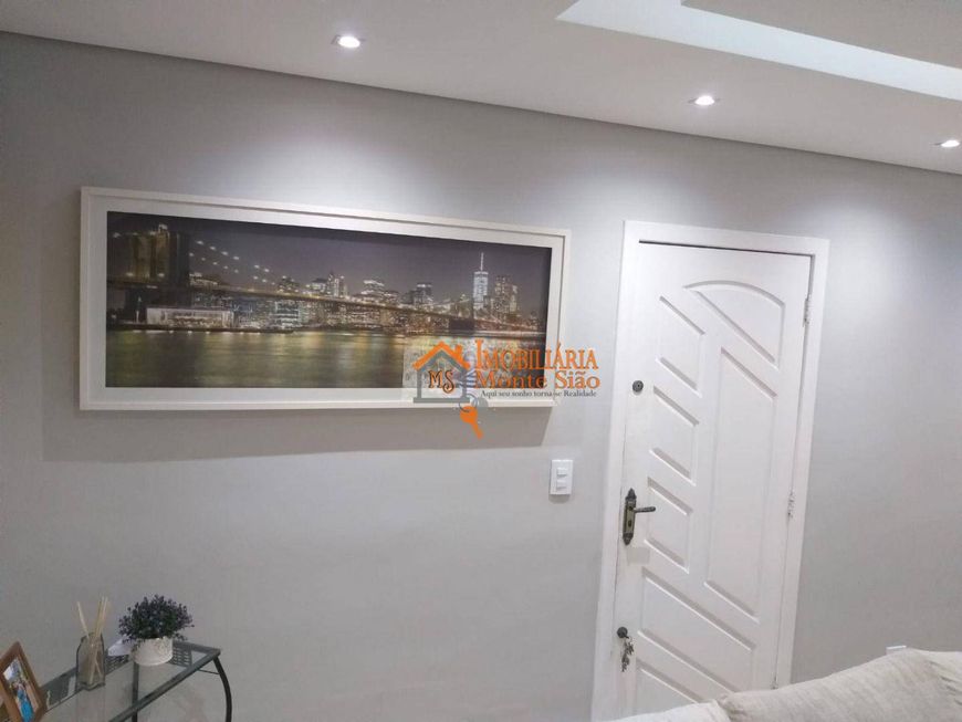 Casa com 3 dormitórios à venda por R$ 570.000,00 - Vila Rio de Janeiro - Guarulhos/SP