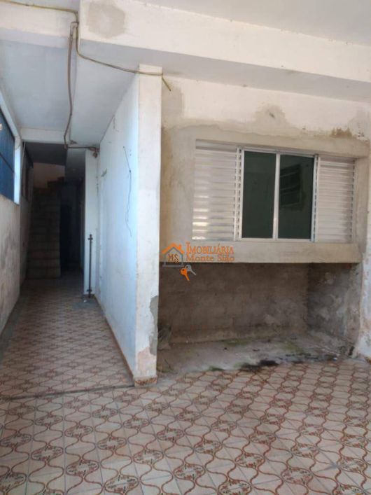 Sobrado com 3 dormitórios à venda, 250 m² por R$ 373.000,00 - Jardim IV Centenário - Guarulhos/SP