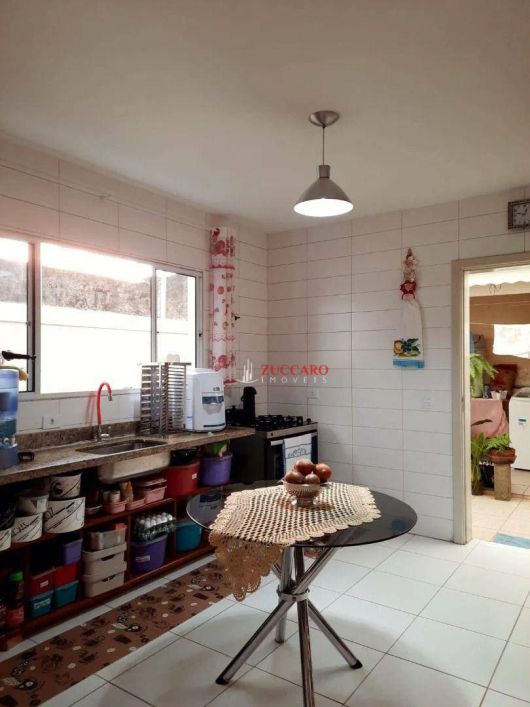 Sobrado com 3 dormitórios à venda, 140 m² por R$ 580.000,00 - Jardim Santa Clara - Guarulhos/SP