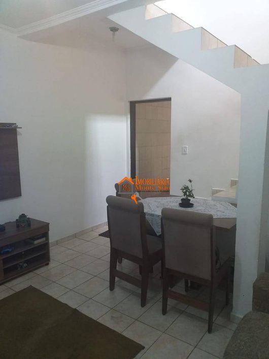 Sobrado com 3 dormitórios à venda, 300 m² por R$ 530.000,00 - Jardim Paraventi - Guarulhos/SP