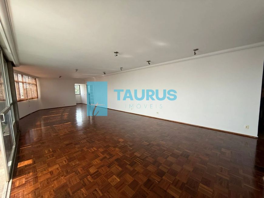 Apartamento à venda, 5 Dormitórios, 3 Vagas, 330M², Morumbi.