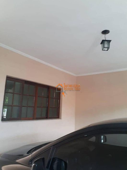 Sobrado com 3 dormitórios à venda, 224 m² por R$ 480.000,00 - São João - Guarulhos/SP