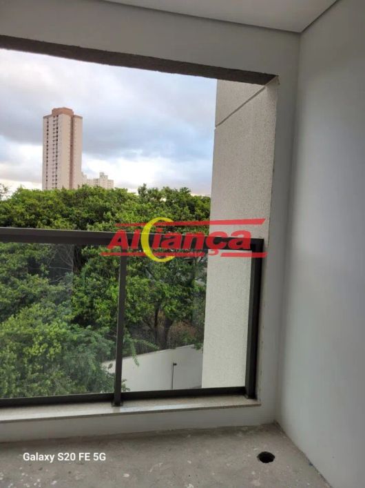 Apto alto Padrão Centro 150 METROS