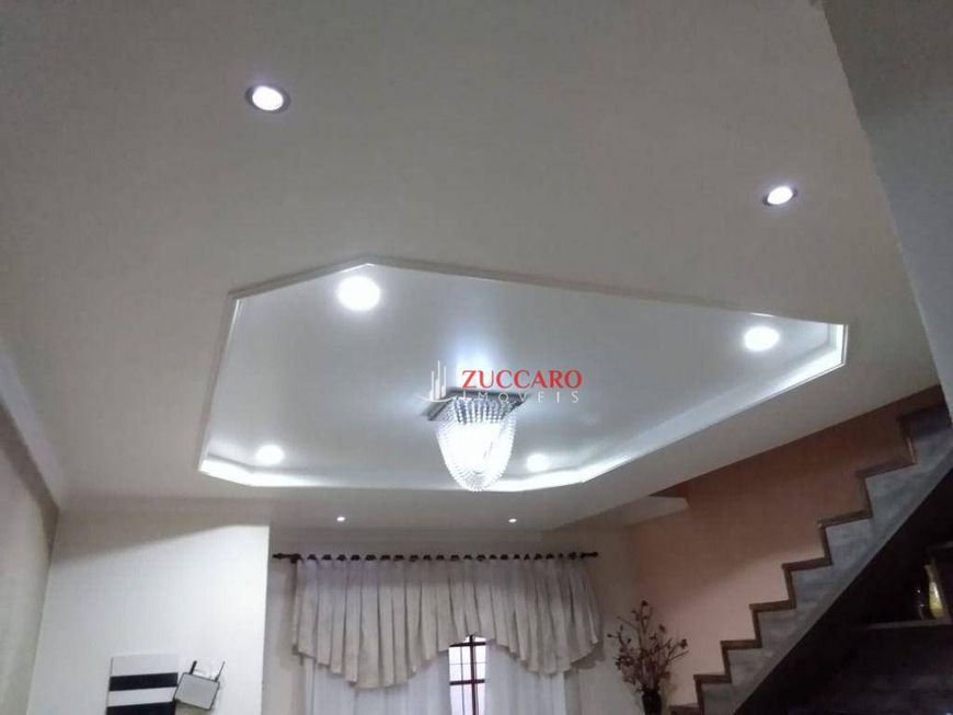 Sobrado com 4 dormitórios à venda, 198 m² por R$ 644.999,99 - Jardim do Papai - Guarulhos/SP
