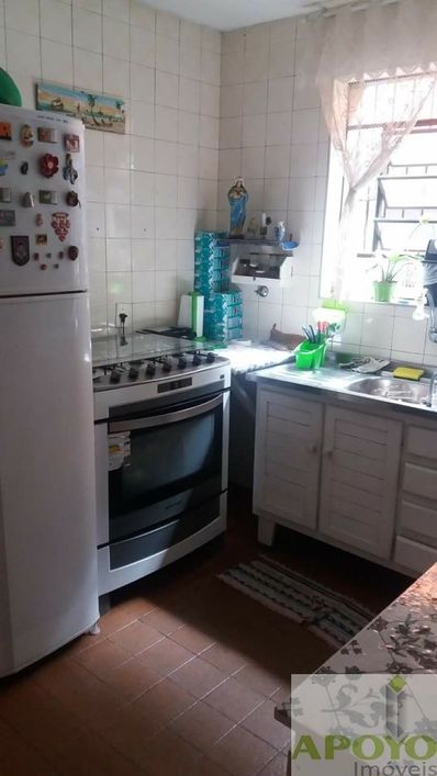 Ótimo sobrado com 2 dorms
