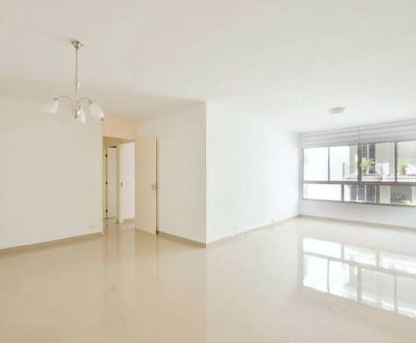 Apartamento recém reformado repleto de armários. Apto venda 129 m² com 3 quartos em Cerqueira César