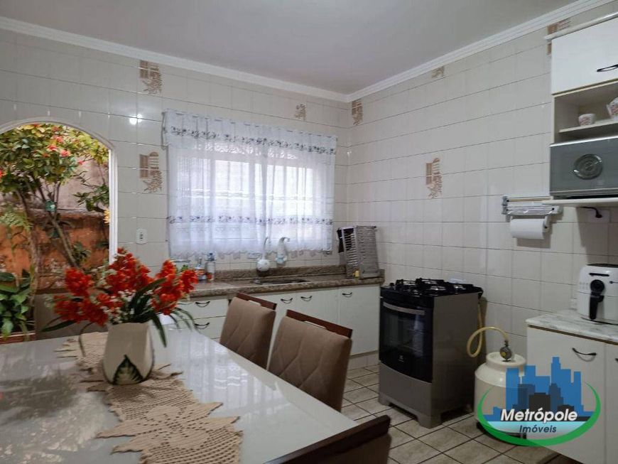 Casa com 3 dormitórios à venda, 181 m² por R$ 600.000,00 - Vila Maricy - Guarulhos/SP