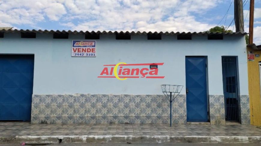 DUAS CASAS NO MESMO QUINTAL - JARDIM PRESIDENTE DUTRA - GUARULHOS/SP