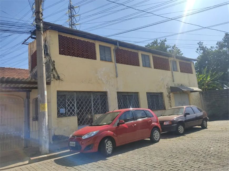 Terreno à venda em Vila Hermínia - SP