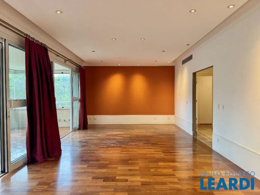 APARTAMENTO - ALTO DE PINHEIROS - SP
