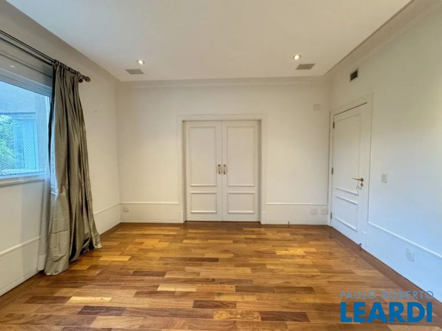 APARTAMENTO - ALTO DE PINHEIROS - SP