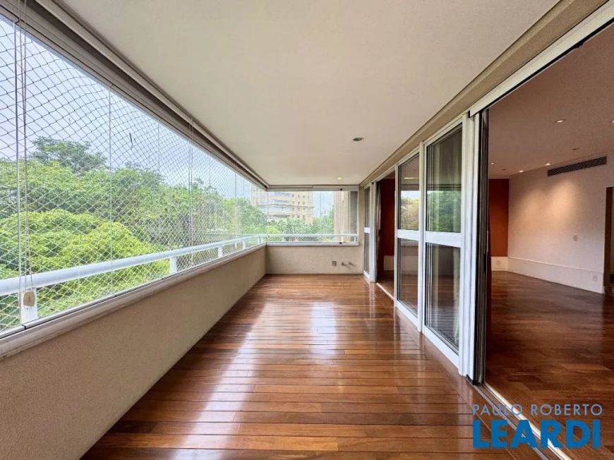 APARTAMENTO - ALTO DE PINHEIROS - SP