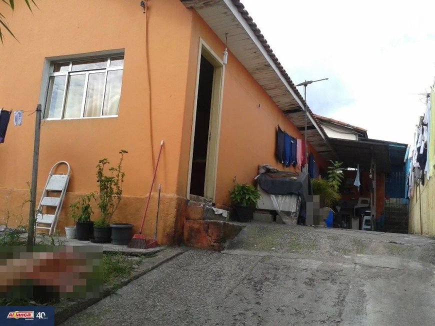 terreno com casa antiga , 440 metros de terreno