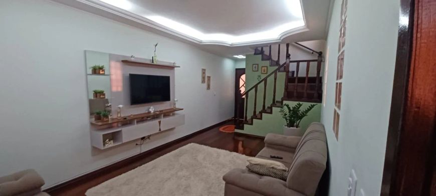 Excelente Sobrado alto padrão para Venda , com 220 metros de construção, com 4 dormitórios - Parq