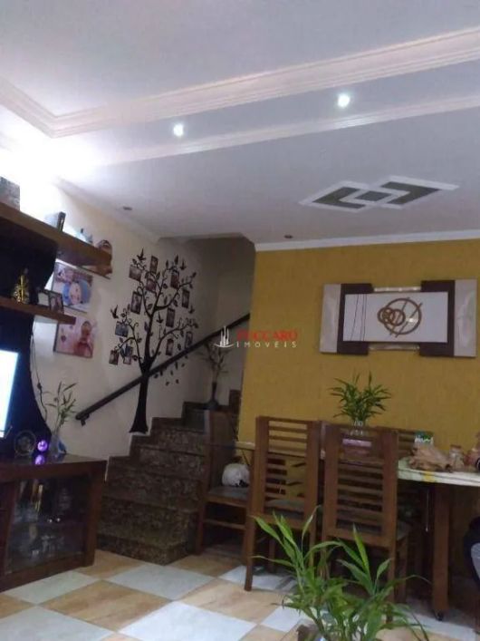 Sobrado com 3 dormitórios à venda, 116 m² por R$ 600.000,00 - Jardim Santa Emilia - Guarulhos/SP