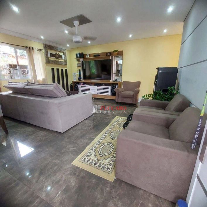 Sobrado com 5 dormitórios à venda, 277 m² por R$ 1.065.000,00 - Gopoúva - Guarulhos/SP