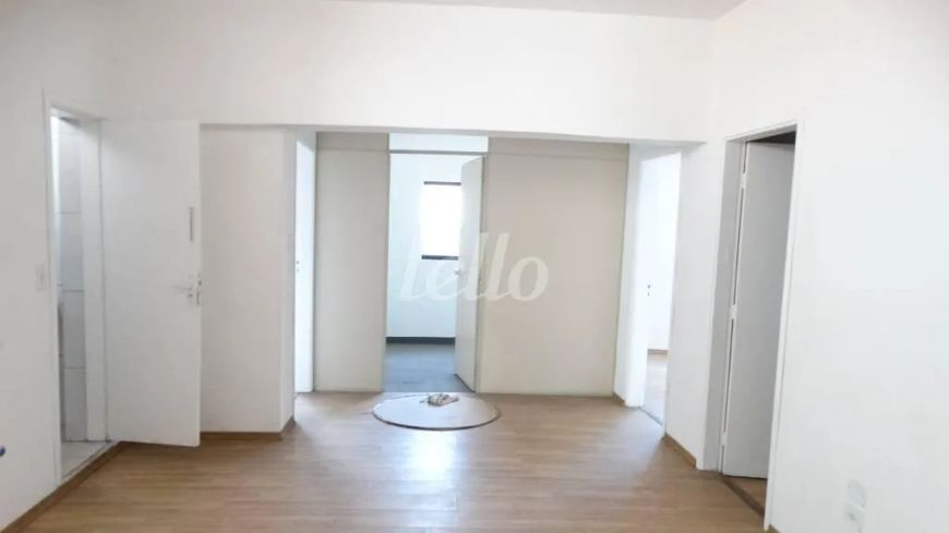 Comercial para alugar no(a) Parque Novo Mundo