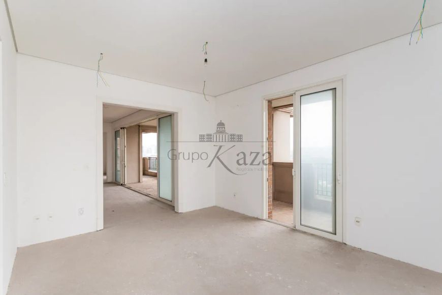 Apartamento - Jardim Europa - 5 Dormitórios - 512m².