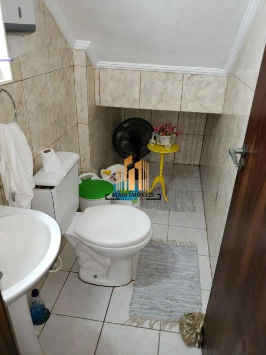 Sobrado com 4 dormitórios (1 suíte) no Parque Continental II, por R$ 585.000,00