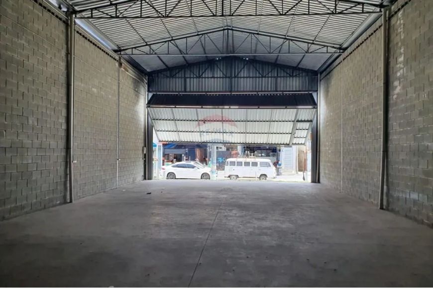 Galpão à venda, 200 m² por R$ 690.000,00 - Jardim Presidente Dutra - Guarulhos/SP já alugado