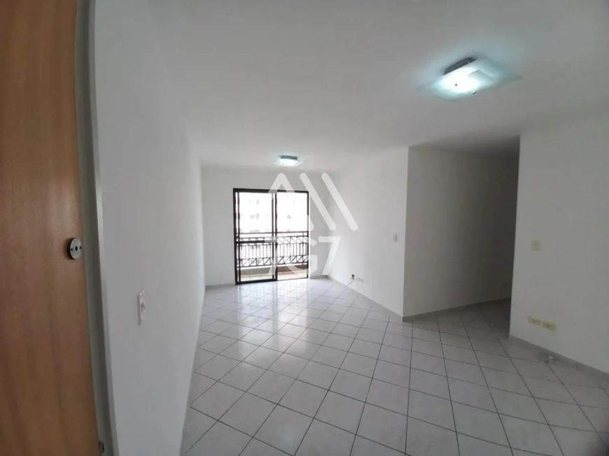 APARTAMENTO À VENDA EM SANTO AMARO