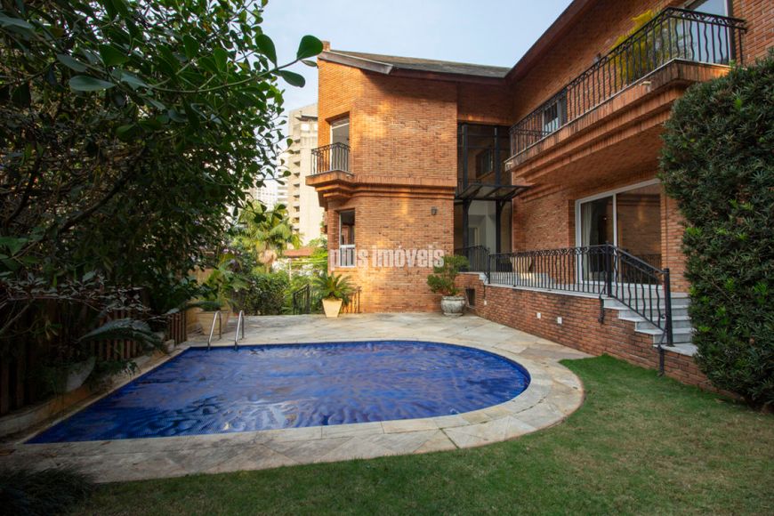 REAL PARQUE 872,0M²ÁREA DE TERRENO 710,0M² AC 4 SUÍTES - 10GAR