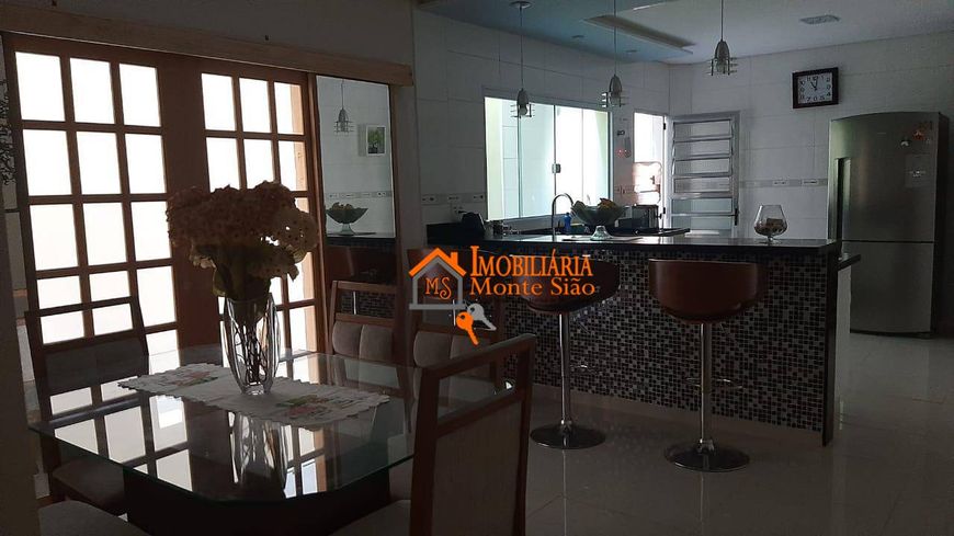 Sobrado com 3 dormitórios à venda, 177 m² por R$ 550.000,00 - Jardim Maria Clara - Guarulhos/SP
