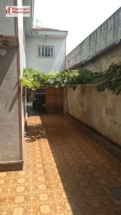 Sobrado com 3 dormitórios à venda, 258 m² por R$ 775.000,00 - Ponte Grande - Guarulhos/SP