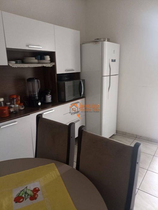 Casa com 3 dormitórios à venda, 205 m² por R$ 480.000,00 - Jardim Divinolândia - Guarulhos/SP