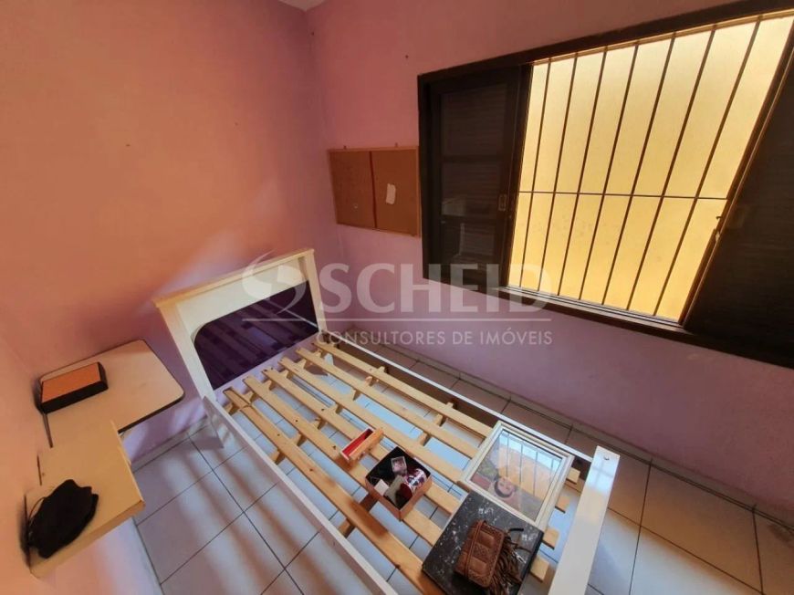 Venda Casa Térrea 165m2 terreno e 79m2 construção 2 dorm, 1 vaga com quintal Vila Castelo