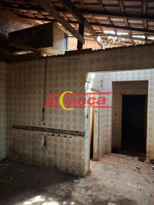 TERRENO DE 125M2 PRÓXIMO A AV. TIMOTEO PENTEADO - VILA GALVÃO / JD. SÃO RICARDO