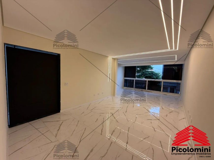 Sobrado recém reformado em Guarulhos à venda, 125m² com 3 dormitórios, sendo 1 suíte, sala 2 ambient