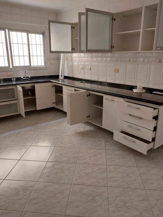 Sobrado para venda possui 277 metros quadrados com 4 quartos em Mooca - São Paulo - SP