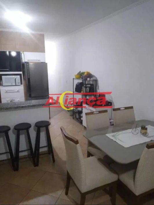 Casa térrea- 2 dorm (1 suíte), 2 vagas- Vila Imaculada- Guarulhos- Sp.