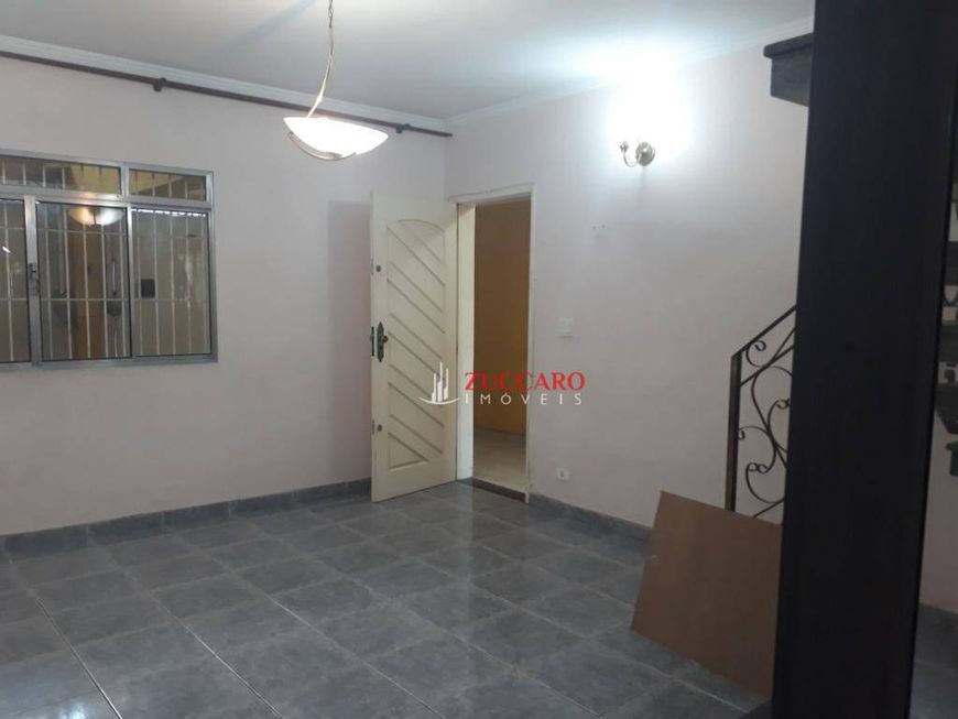 Sobrado com 3 dormitórios à venda, 223 m² por R$ 564.990,00 - Jardim Santa Emilia - Guarulhos/SP