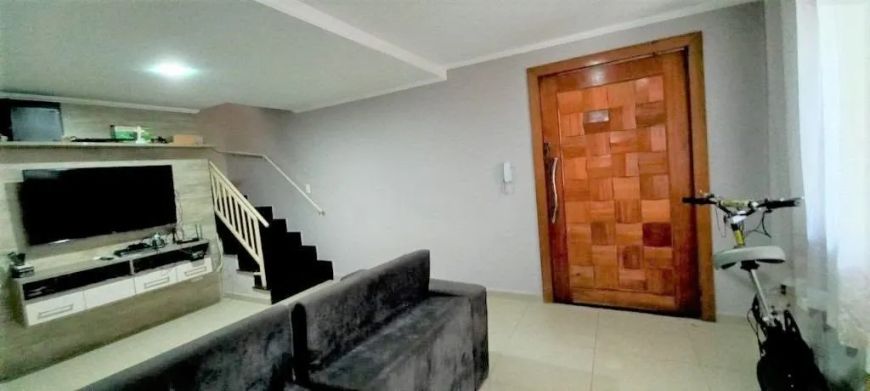 Sobrado em Jardim São Ricardo - Guarulhos