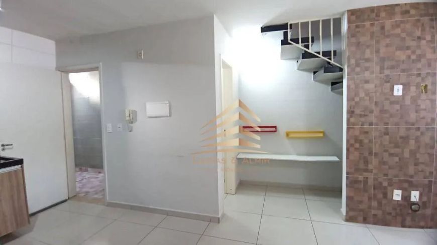 Sobrado com 2 dormitórios à venda, 80 m² por R$ 365.000,00 - Parque Flamengo - Guarulhos/SP